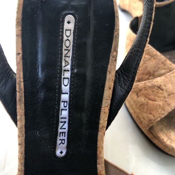 DONAL J PLINER Sandals Cork Wedge Size 8 - Picture 5 of 9